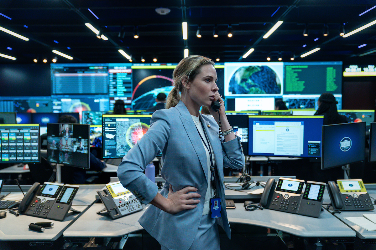 Rebecca Ferguson as Captain Walker