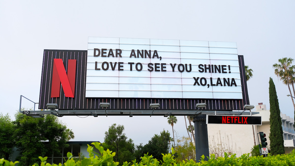 ‘XO, Kitty’ Sunset marquee