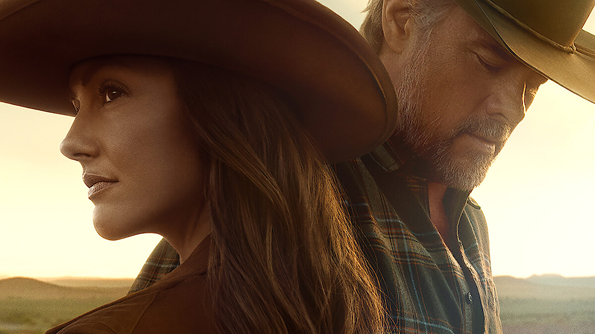 Minka Kelly as Quinn and Josh Duhamel as Staten in 'Ransom Canyon'.