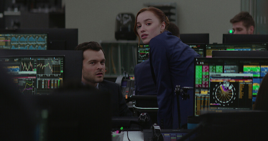 Alden Ehrenreich as Luke and Phoebe Dynevor as Emily.