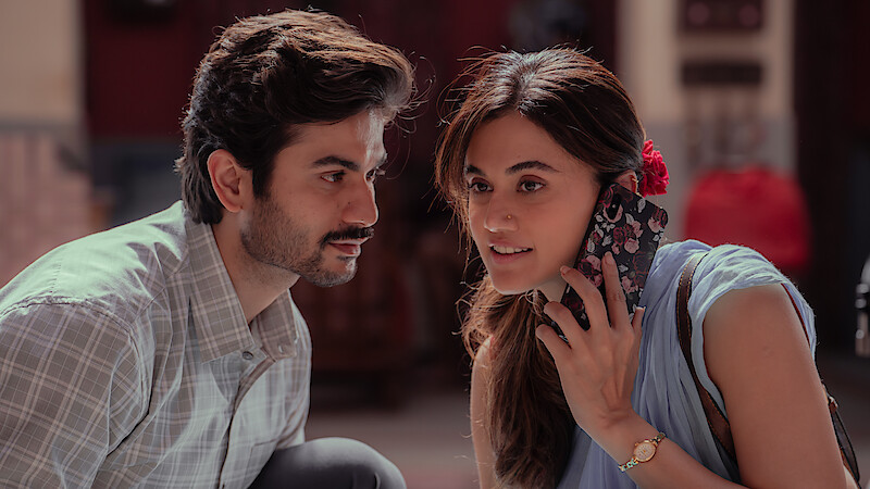 Sunny Kaushal, Taapsee Pannu in 'Phir Aayi Hasseen Dillruba.'