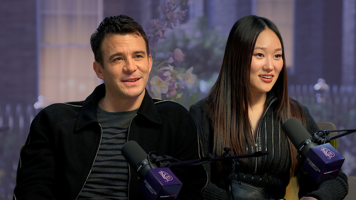 Yerin Ha e Luke Thompson - Resumo de Bridgerton