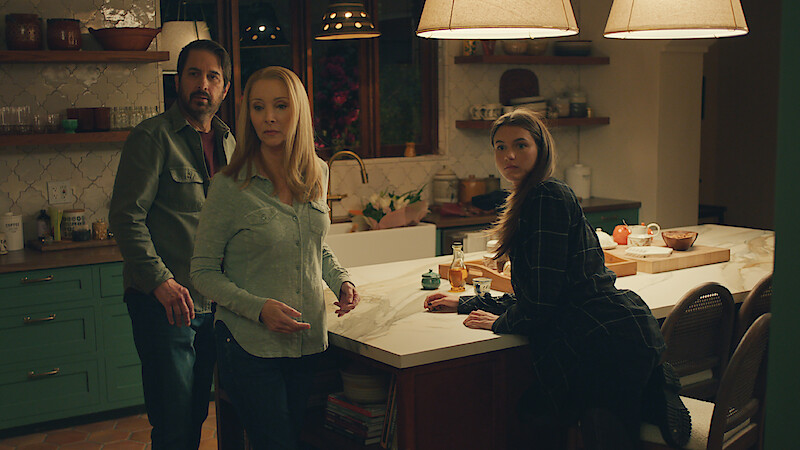 Ray Romano as Paul, Lisa Kudrow as Lydia, and Chloe East as Emily in Season 1 of 'No Good Deed'